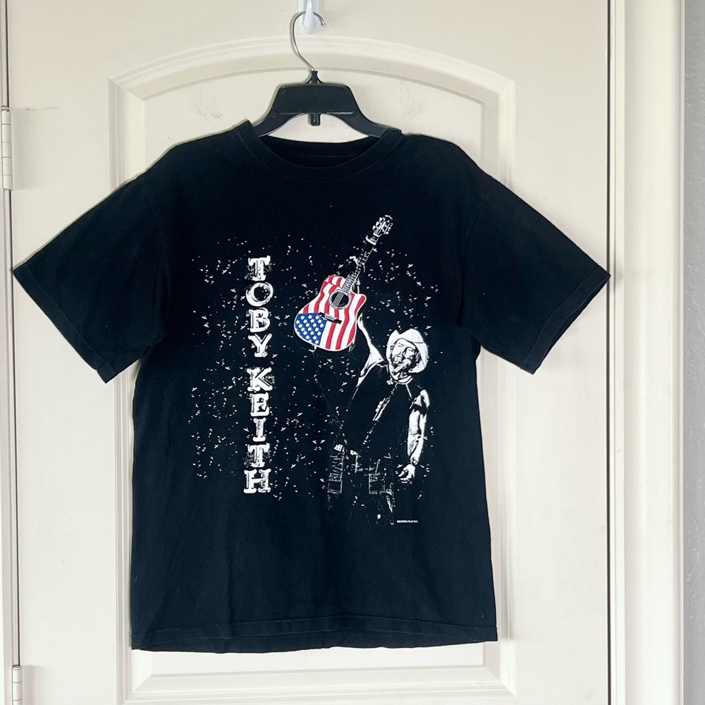 Toby Keith "Never Apologize" T-shirt American Guitar double sided Medium